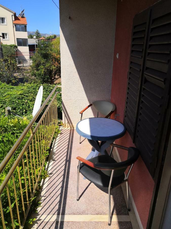Apartments Srhoj Stari Grad  Exterior foto